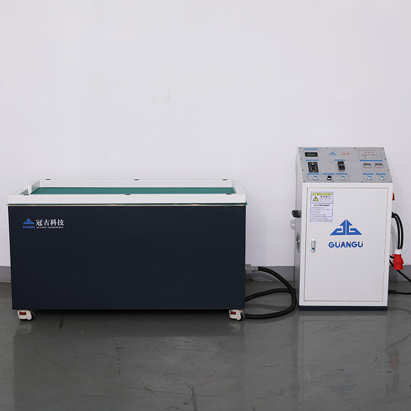 LauncestonGG1980 Metal surface cleaning machine